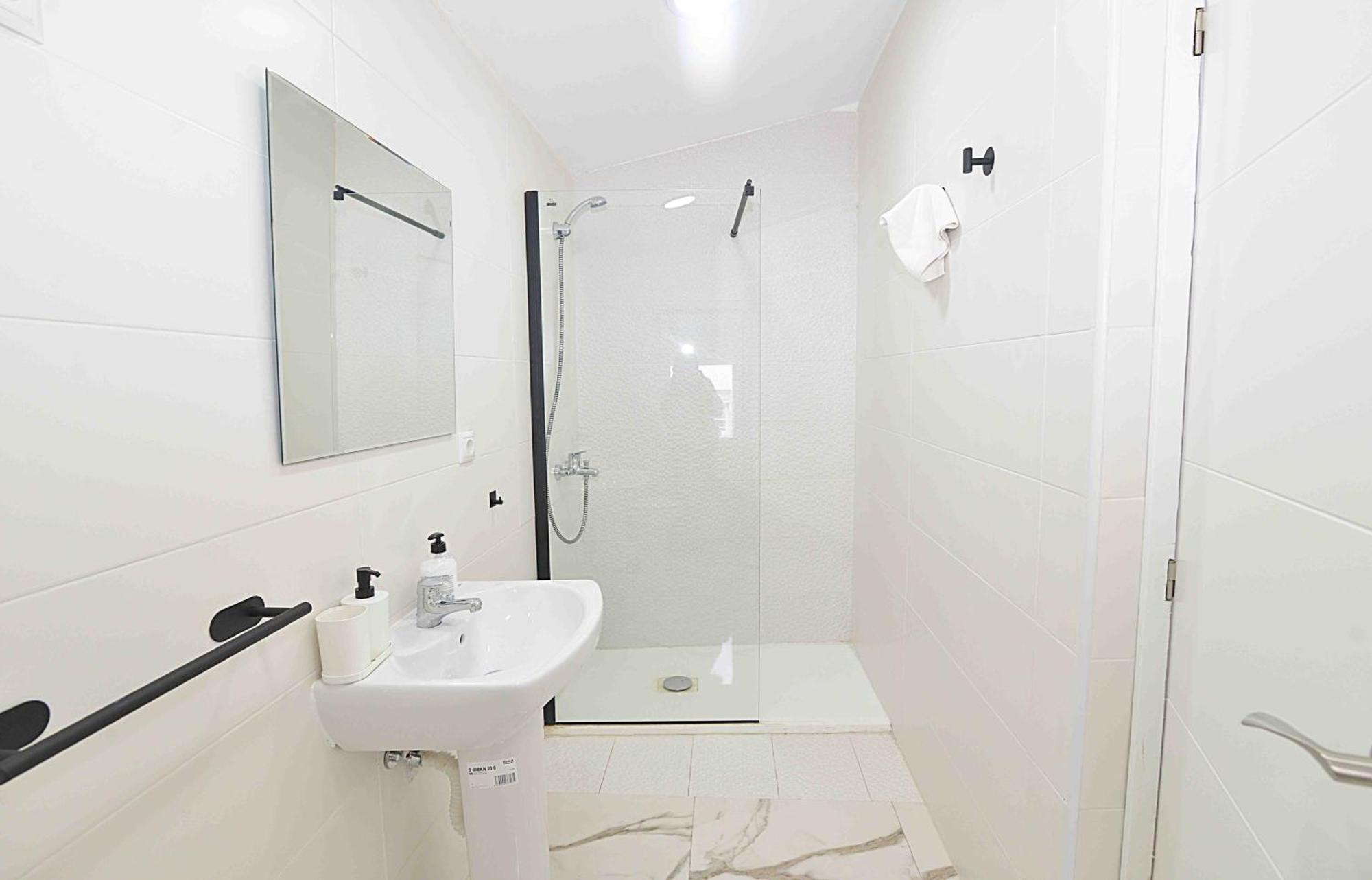 El Apartamento De San Cisneros By Just-Room Santander Eksteriør bilde
